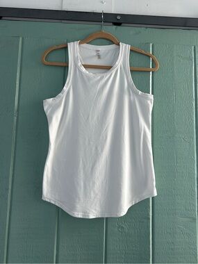 Made in USA Beyond Yoga White Featherweight Racerback Tank Top Shirt Medium